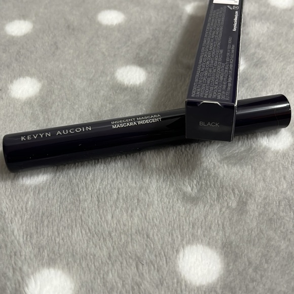 Kevyn Aucoin Indecent Mascara ( Black ) - Picture 7 of 7